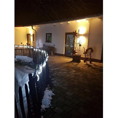 Neu Apartment Am Birkenfeld Allgaeu Kaufbeuren Steinholz Eksteriør bilde